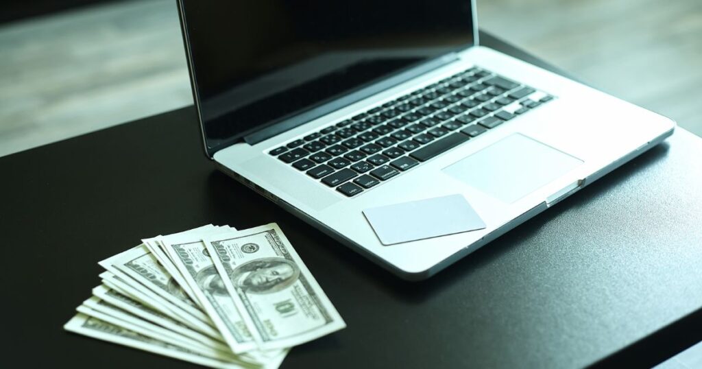 make money online for beginners working from laptop
